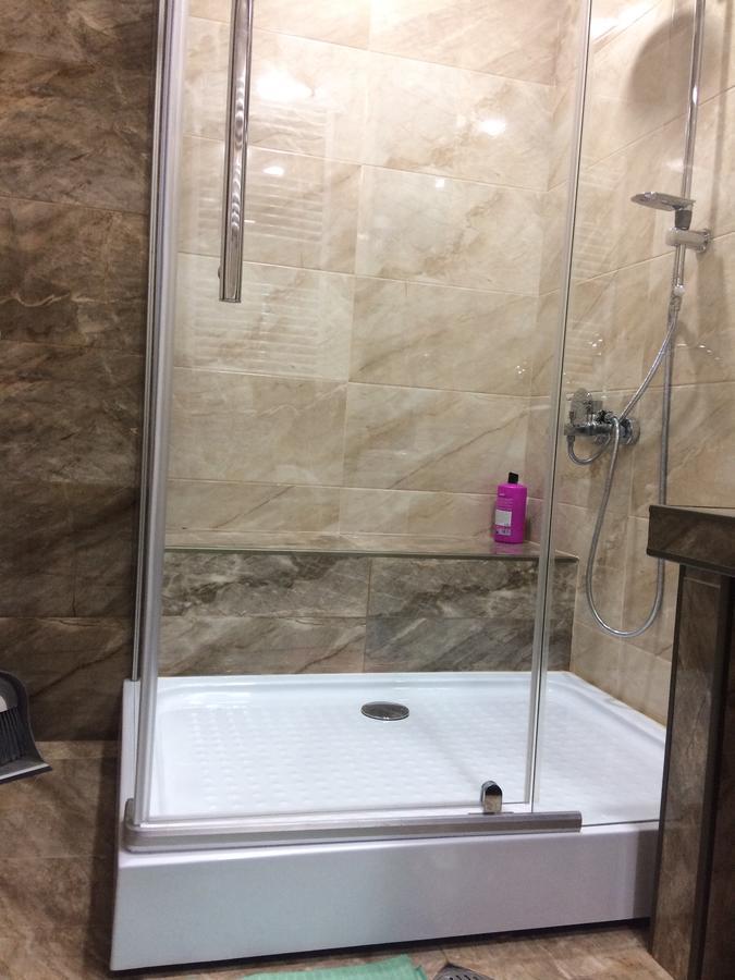 Vip Apartment At Gamrekeli Str 1 Tbilisi Esterno foto